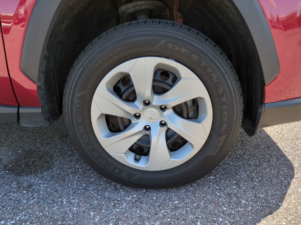Thumbnail: 2024 Toyota RAV4 - 11