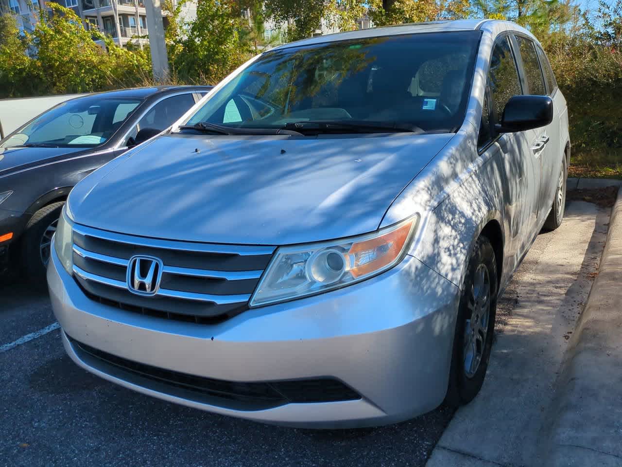 Thumbnail: 2012 Honda Odyssey - 2