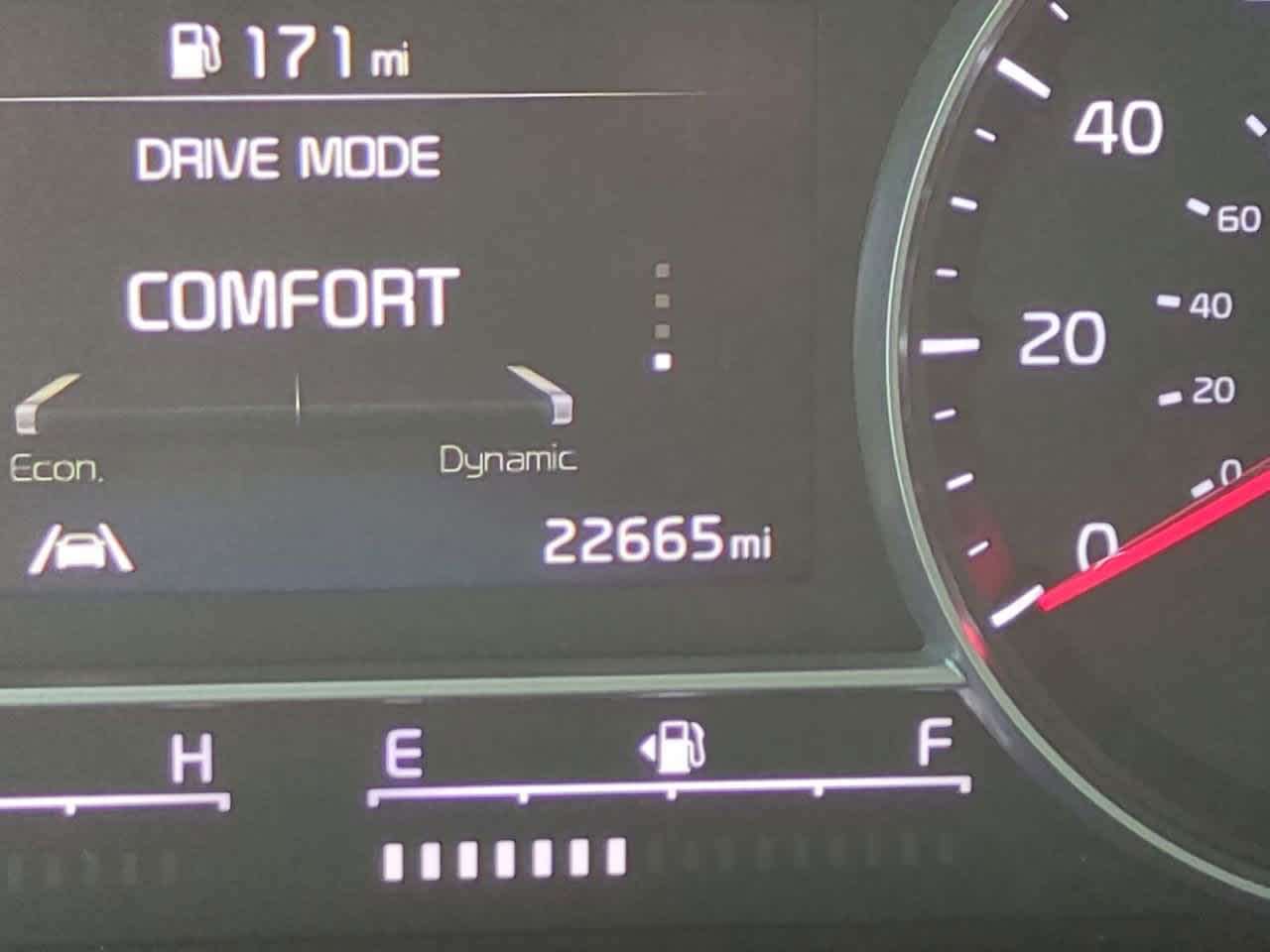 Thumbnail: 2022 Kia Sorento - 26