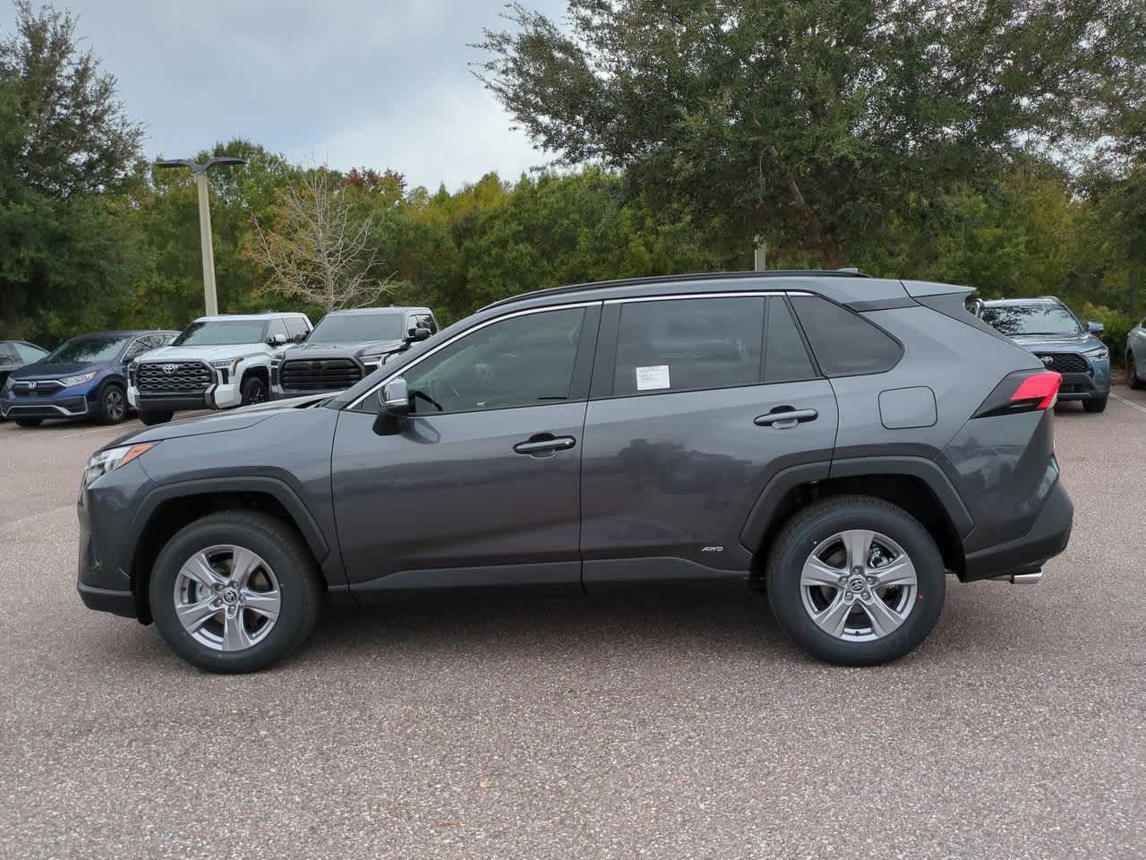 Thumbnail: 2025 Toyota RAV4 - 3