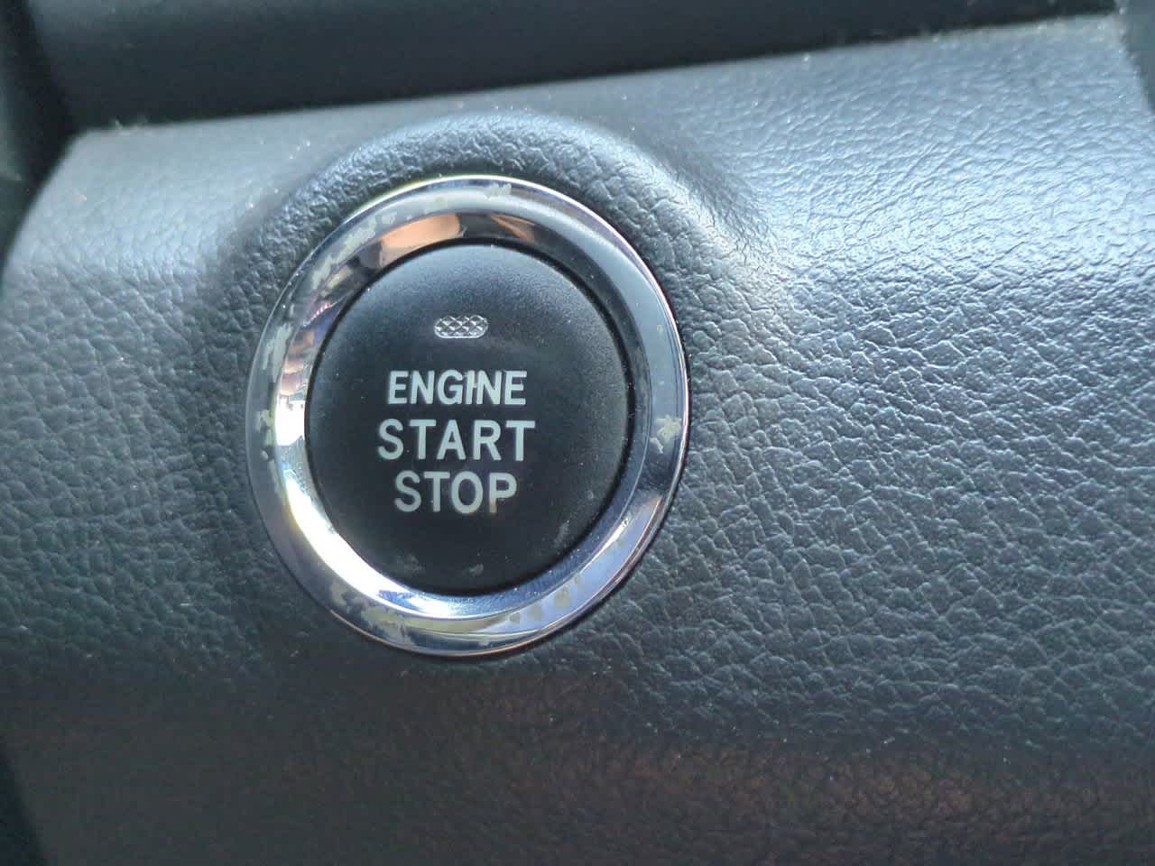 Thumbnail: 2010 Toyota Camry - 24