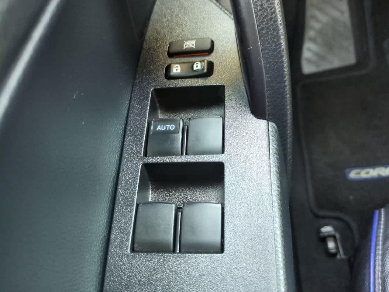 Thumbnail: 2018 Toyota Corolla - 21