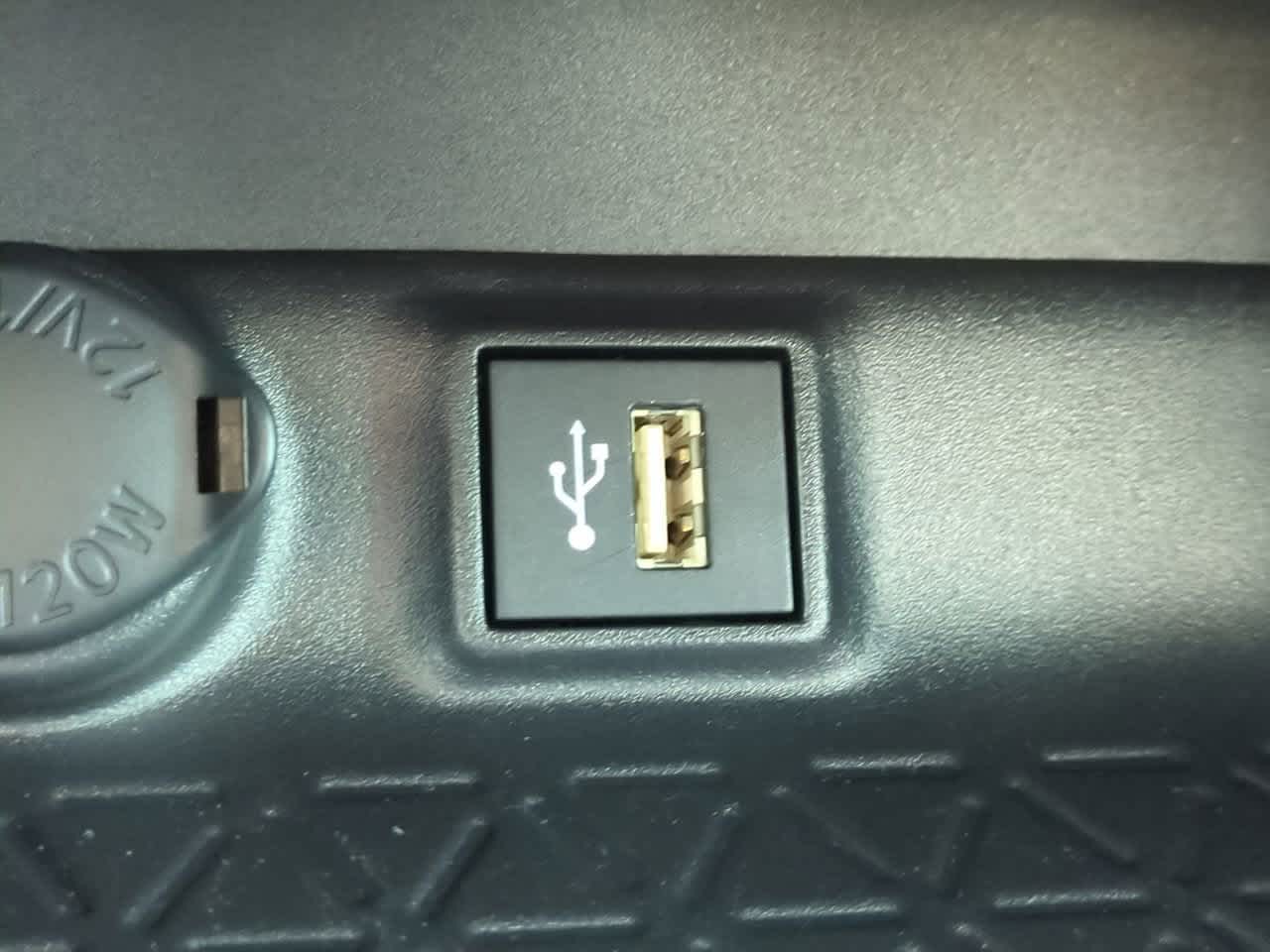 Thumbnail: 2025 Toyota RAV4 - 20