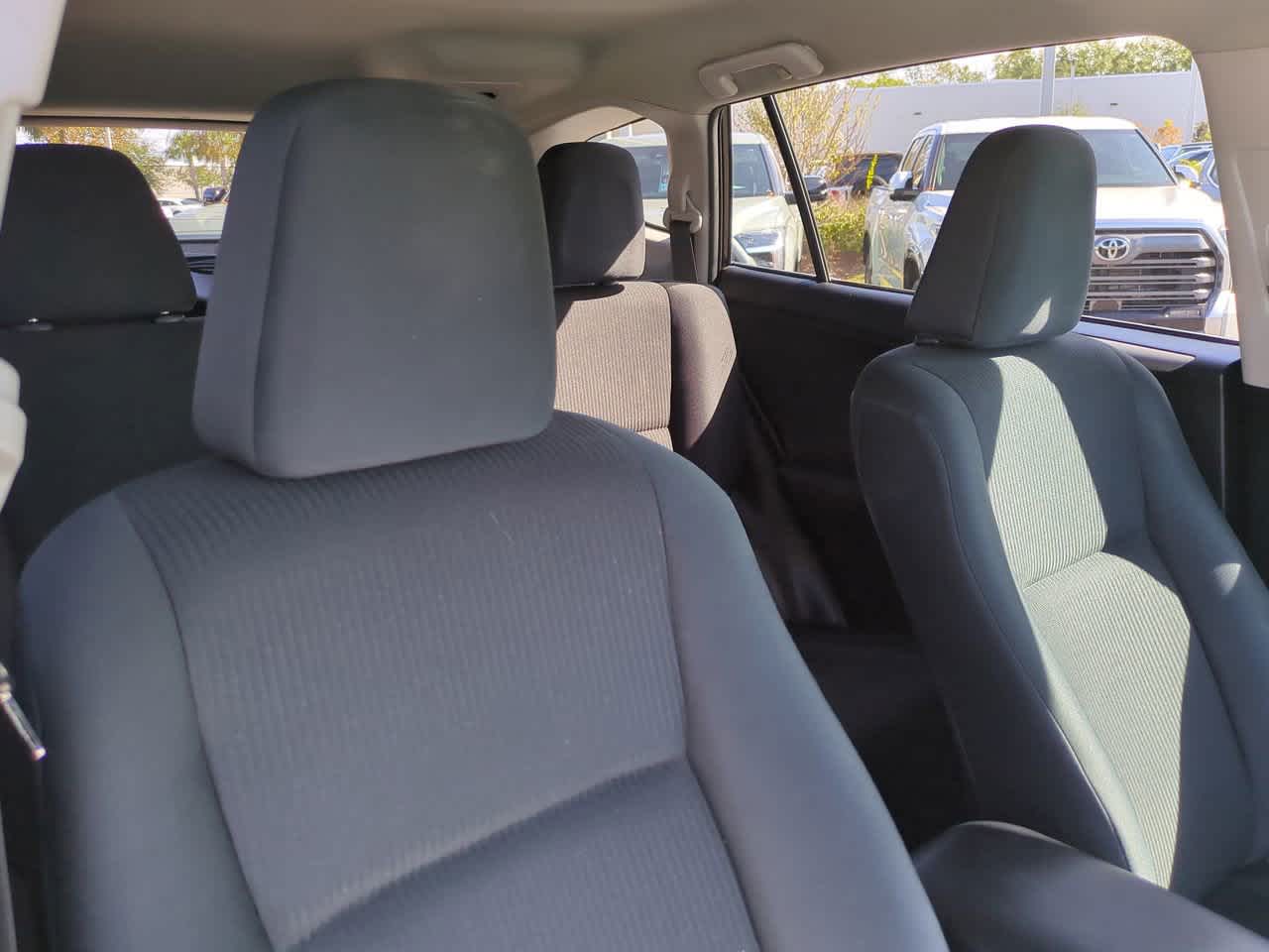 Thumbnail: 2016 Toyota RAV4 - 7