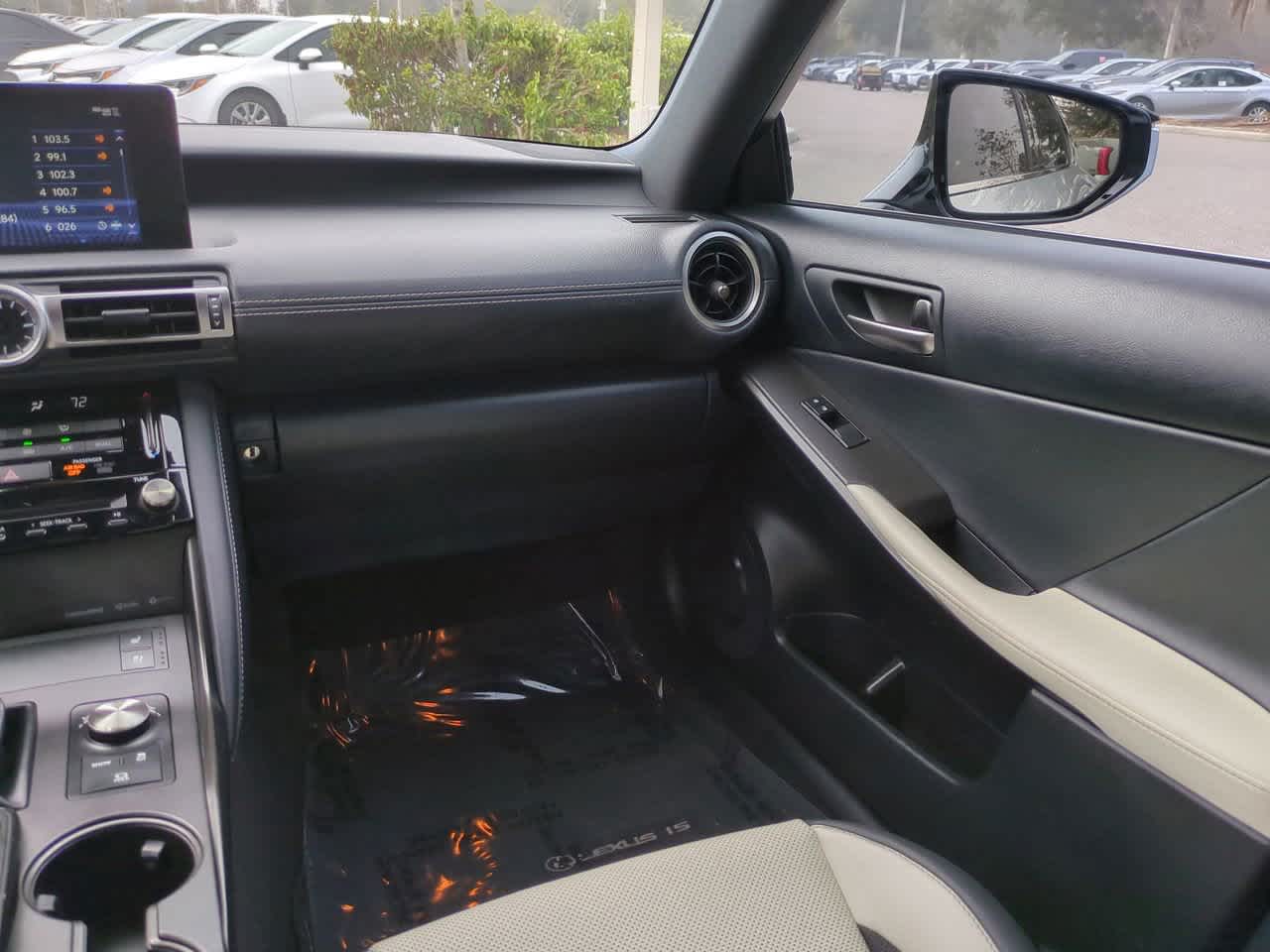 Thumbnail: 2021 Lexus IS - 16