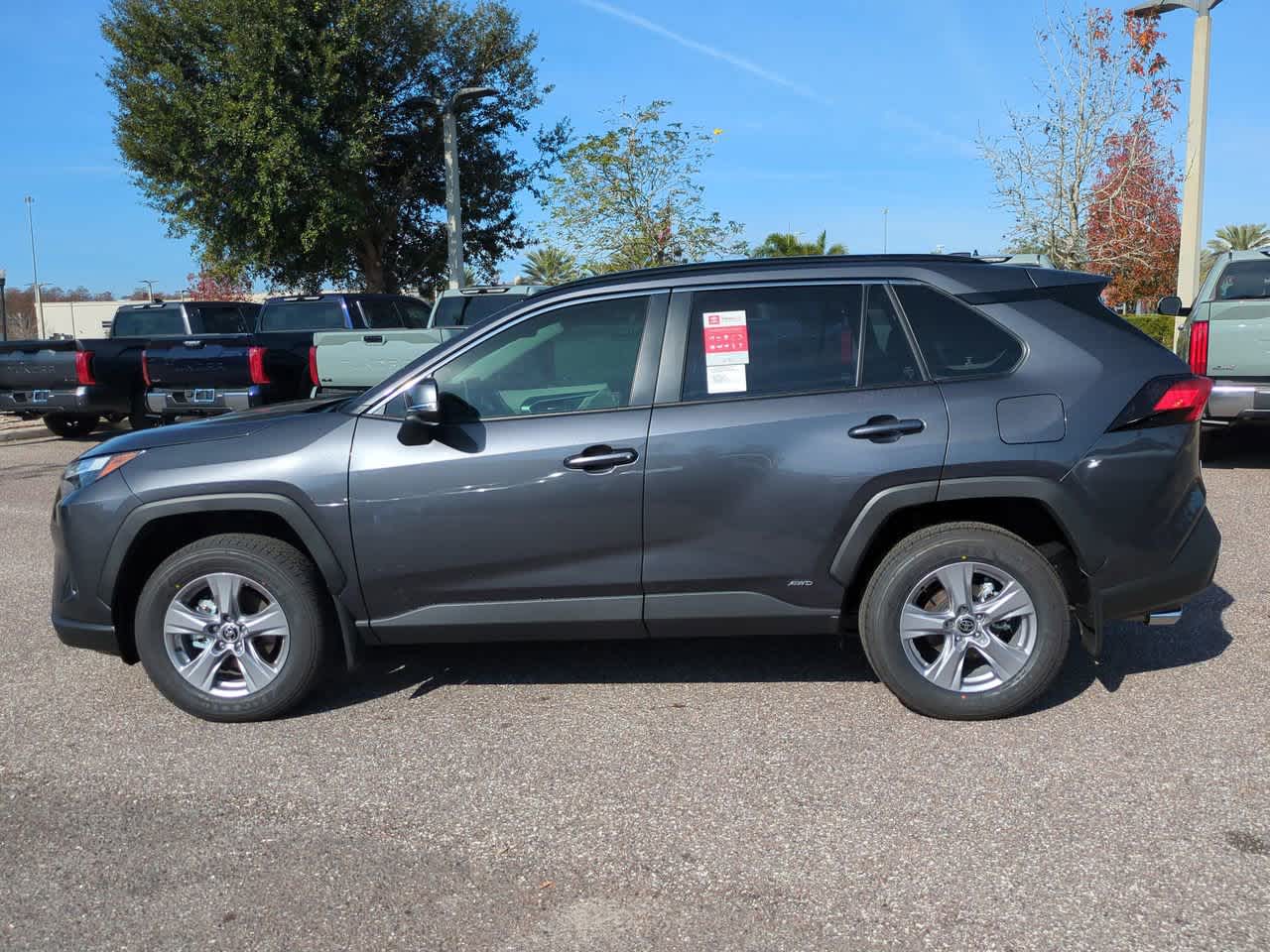 Thumbnail: 2025 Toyota RAV4 - 3