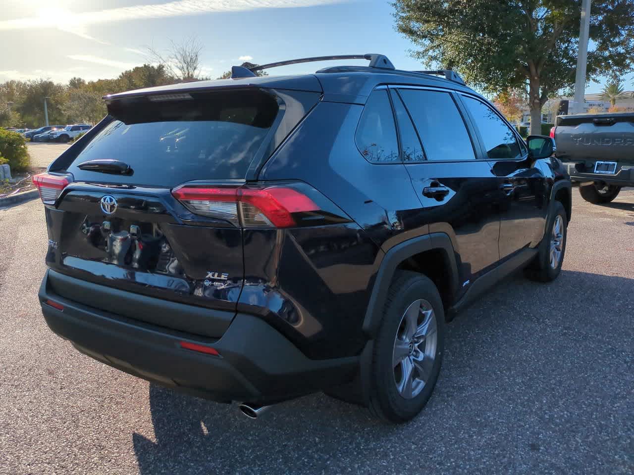 Thumbnail: 2025 Toyota RAV4 - 6