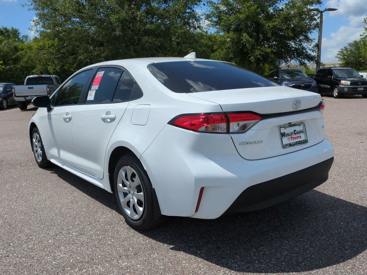 2025 Toyota Corolla LE 4