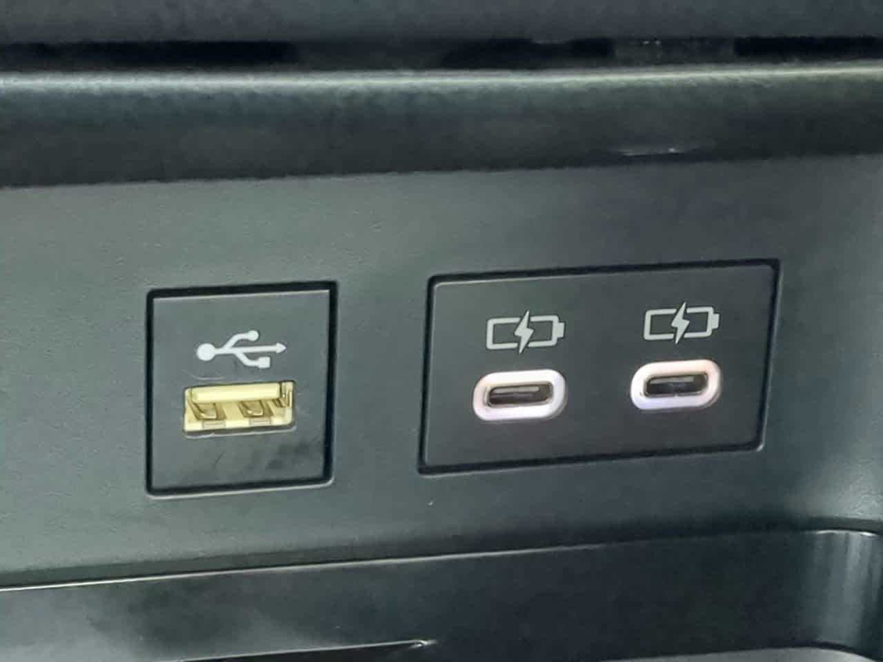 2025 Toyota Camry SE 20