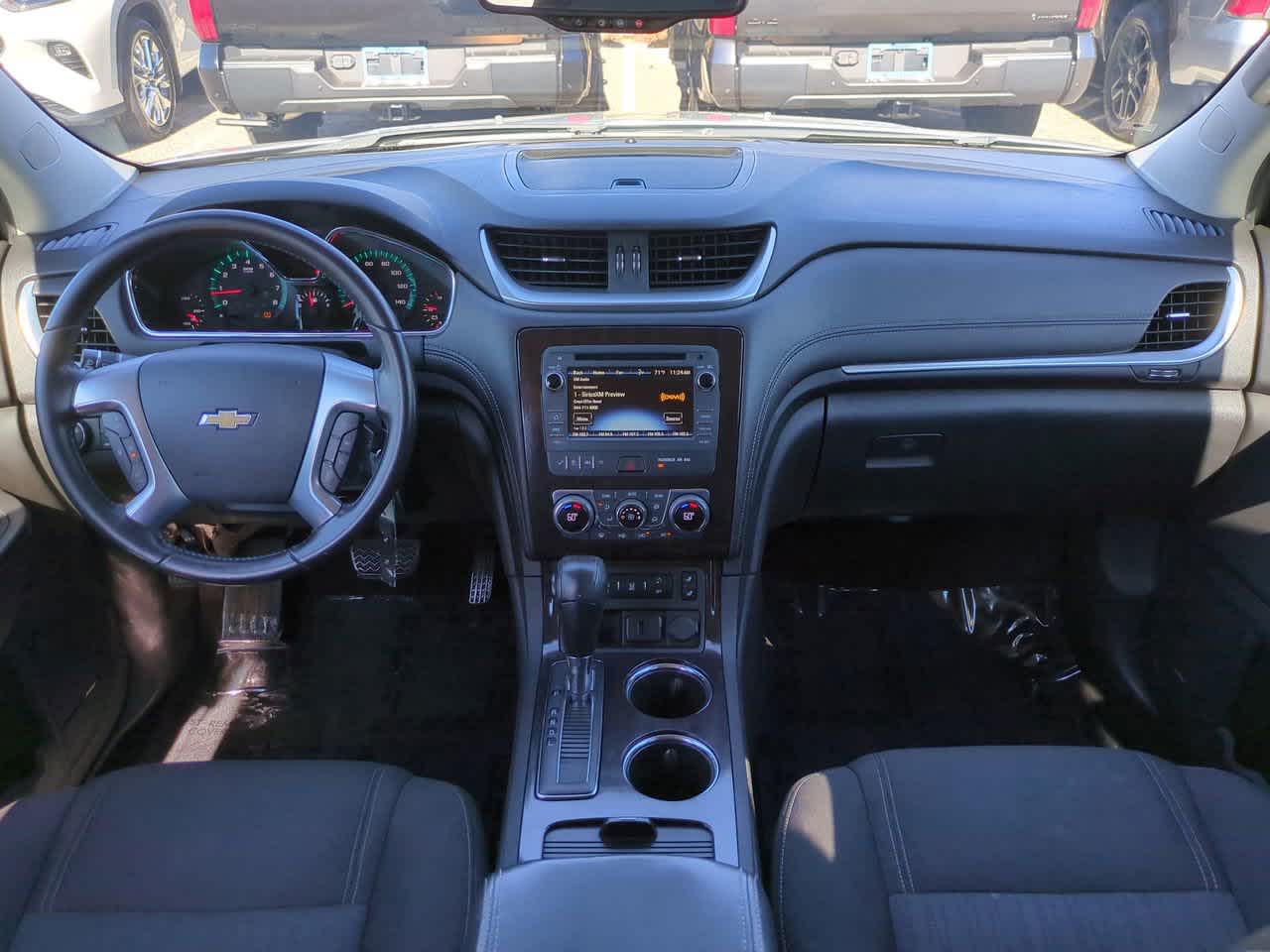 Thumbnail: 2017 Chevrolet Traverse - 15