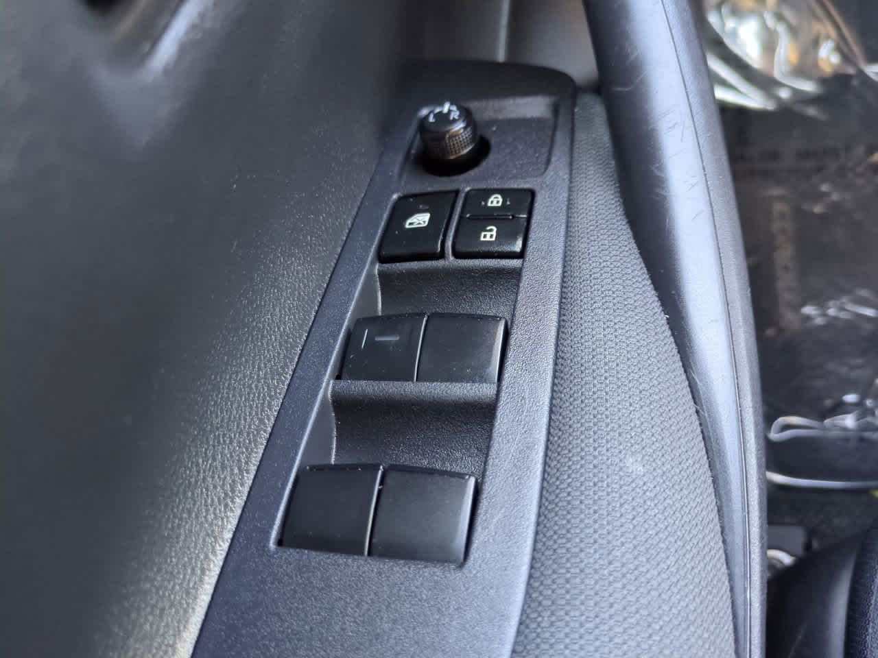 Thumbnail: 2023 Toyota Corolla - 21