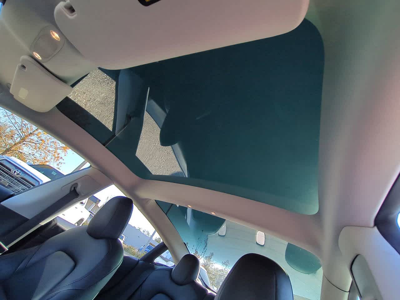 Thumbnail: 2022 Tesla Model 3 - 18