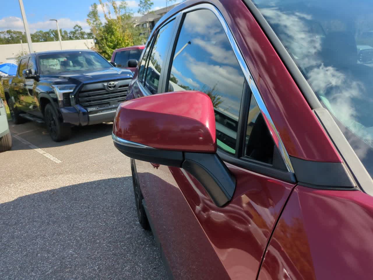 Thumbnail: 2021 Toyota RAV4 - 12