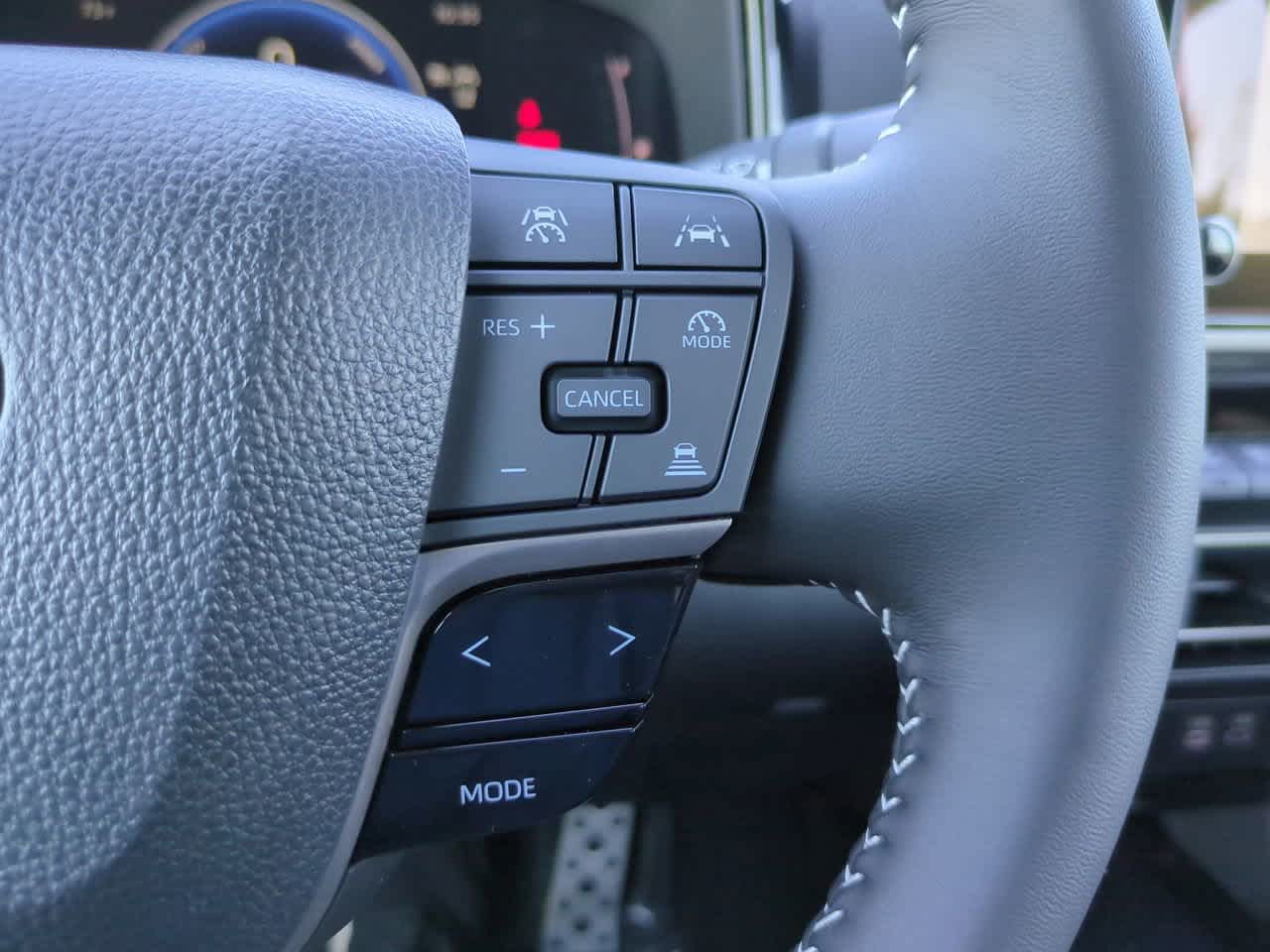 Thumbnail: 2025 Toyota Camry - 23