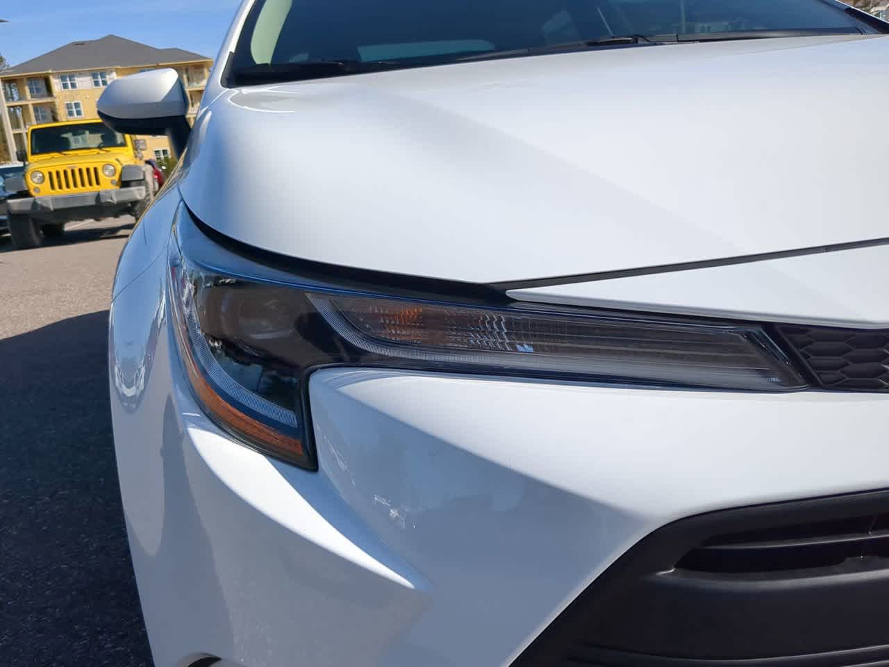 Thumbnail: 2025 Toyota Corolla - 10