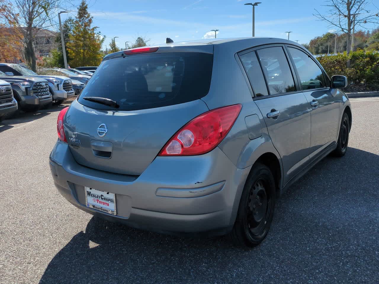 Thumbnail: 2012 Nissan Versa - 6