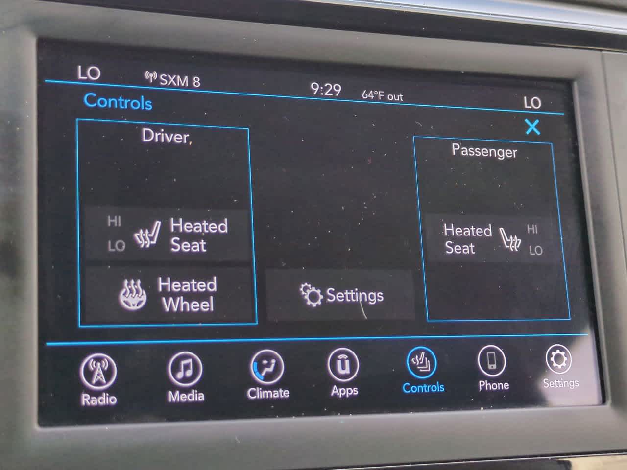 Thumbnail: 2020 Chrysler Pacifica - 22