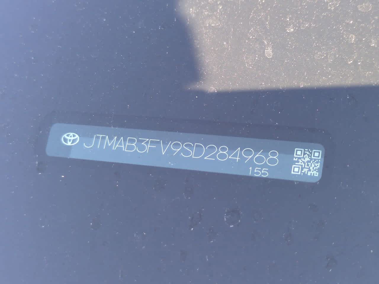 Thumbnail: 2025 Toyota RAV4 - 28