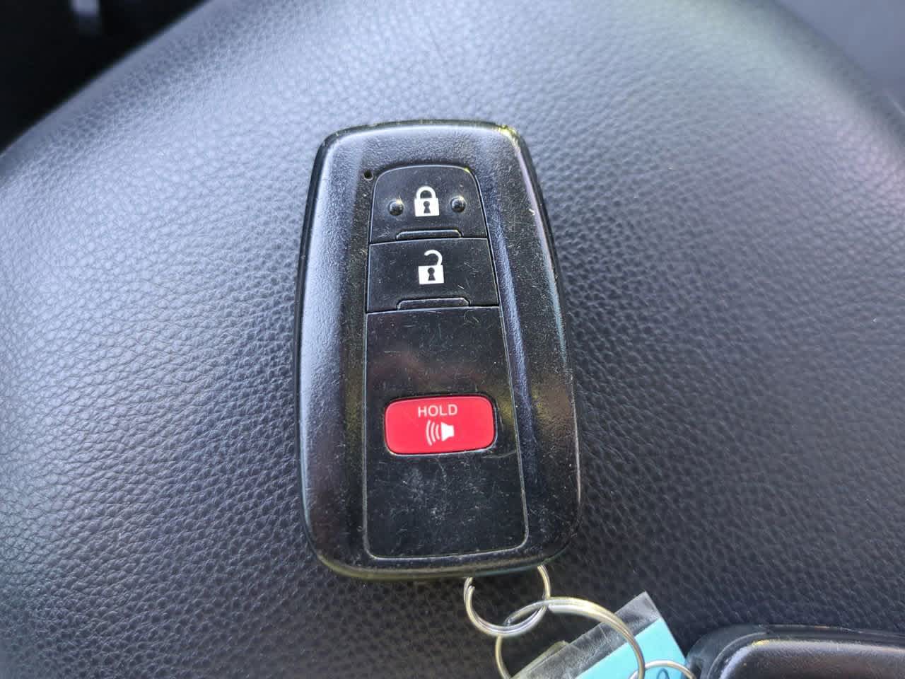 Thumbnail: 2019 Toyota RAV4 - 26