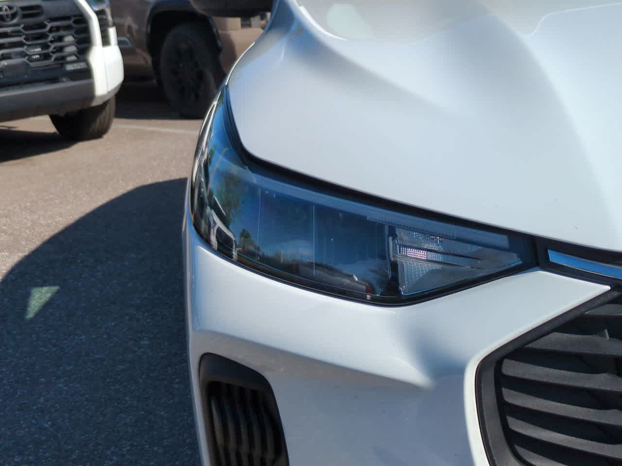 Thumbnail: 2025 Ford Escape - 10