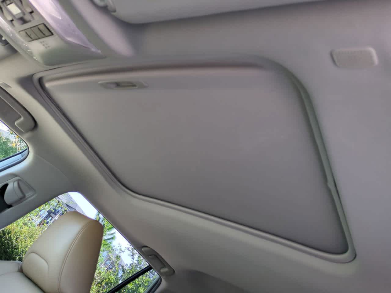 Thumbnail: 2023 Toyota RAV4 - 19