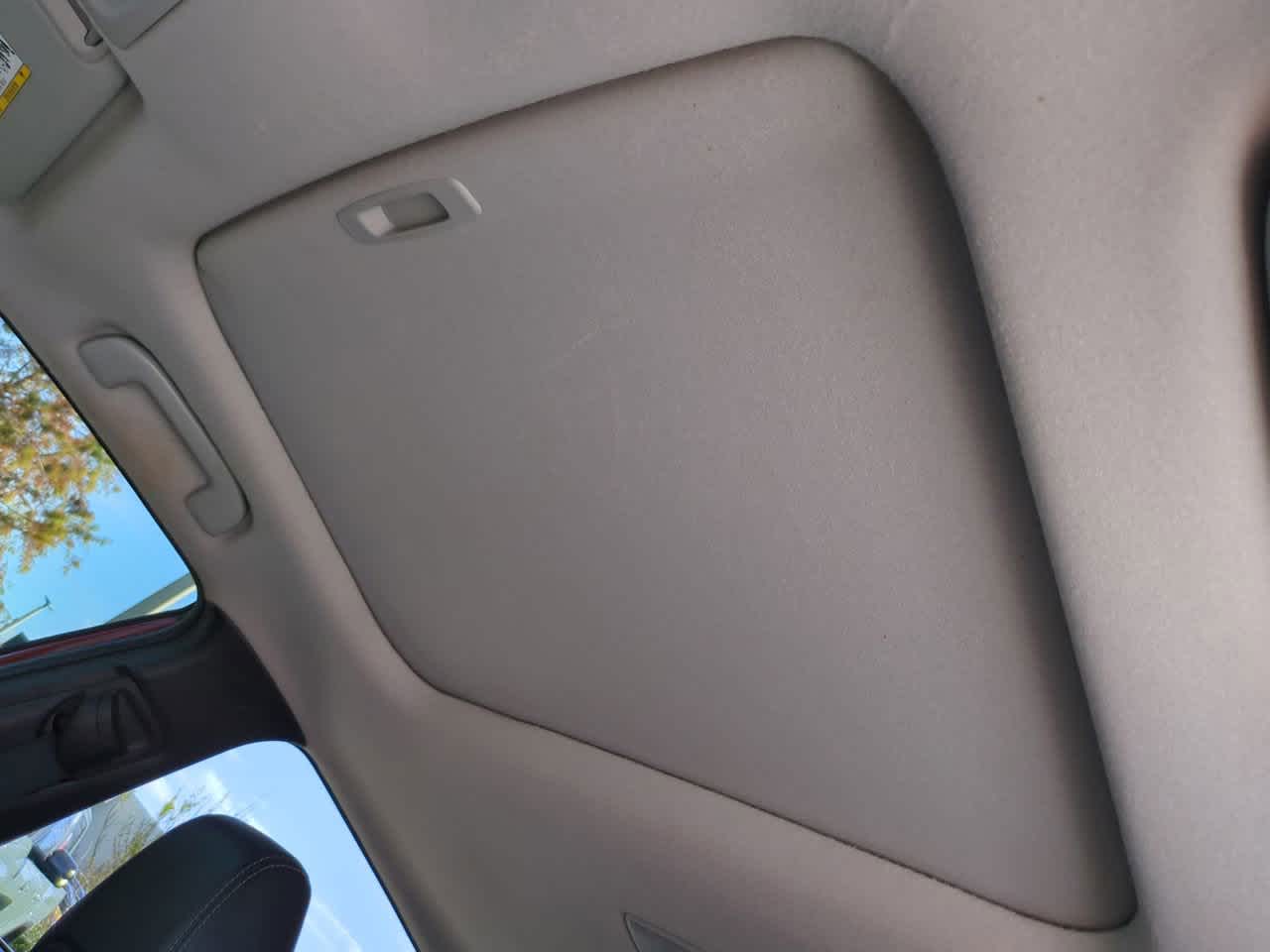 Thumbnail: 2022 Toyota Corolla Cross - 19