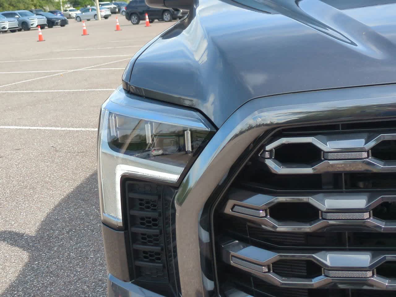 Thumbnail: 2024 Toyota Tundra - 10