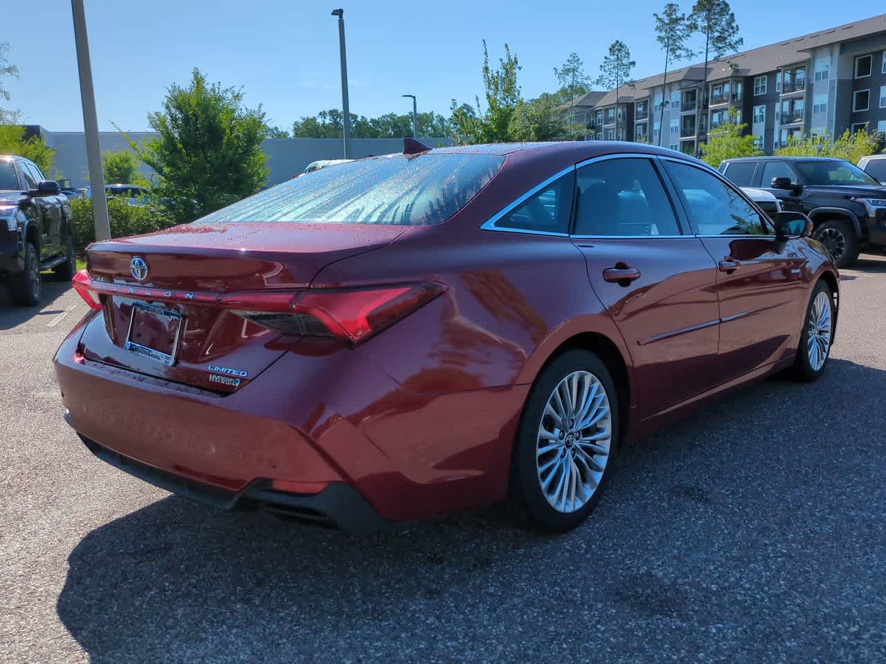 Thumbnail: 2020 Toyota Avalon - 6
