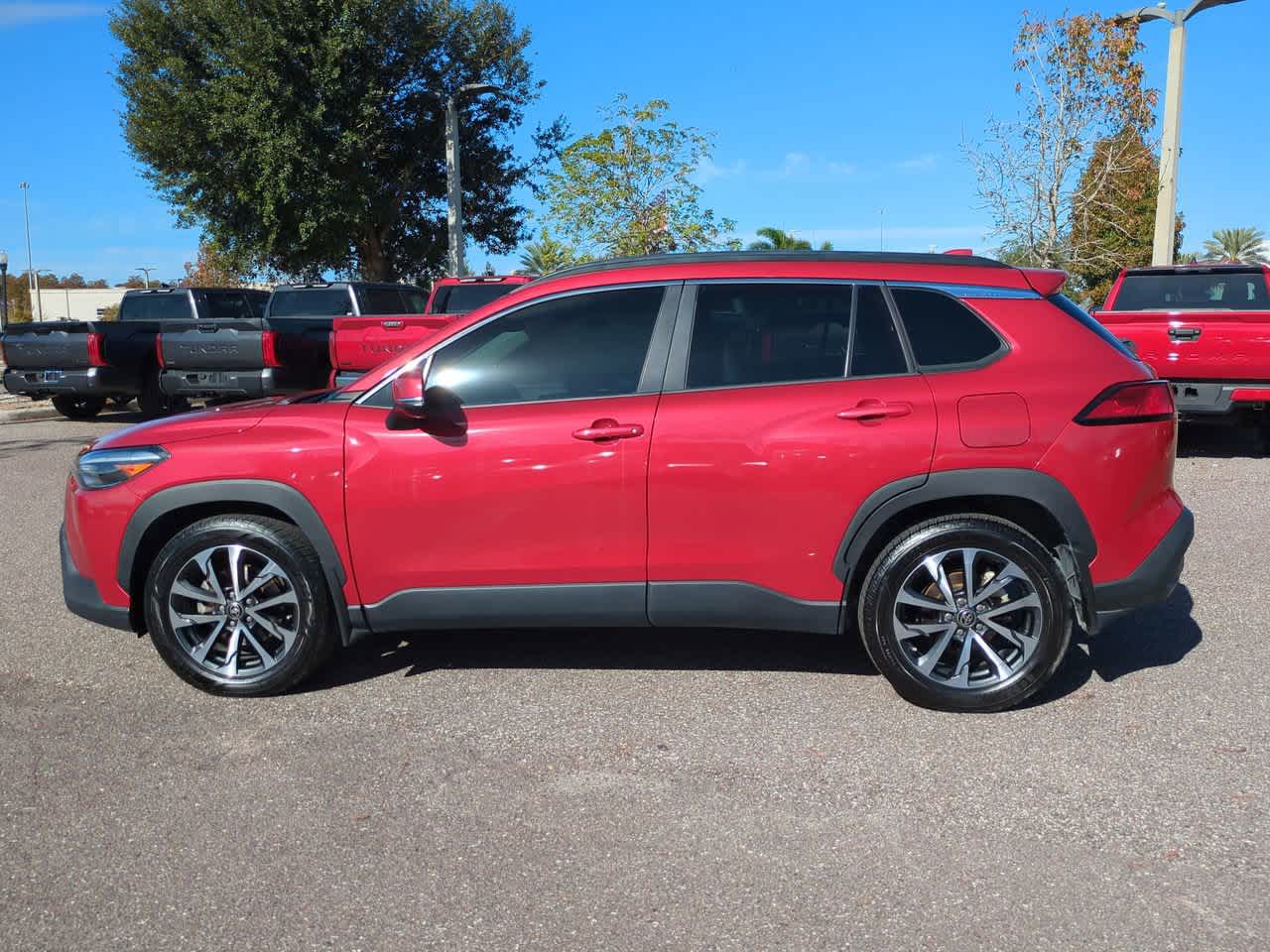 Thumbnail: 2022 Toyota Corolla Cross - 3