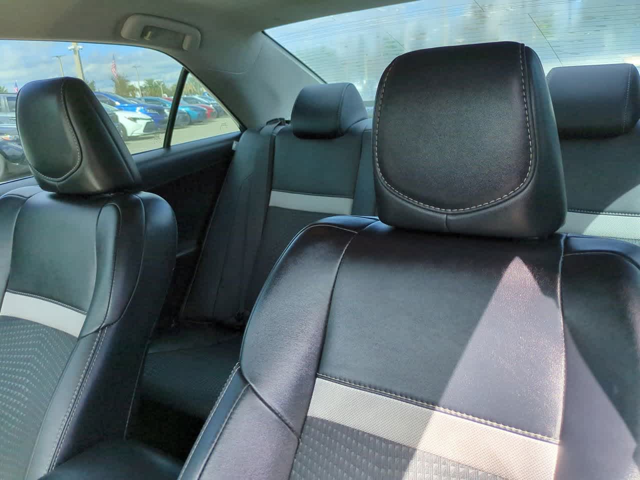 Thumbnail: 2012 Toyota Camry - 8