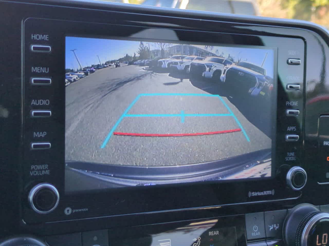 Thumbnail: 2022 Toyota Highlander - 20