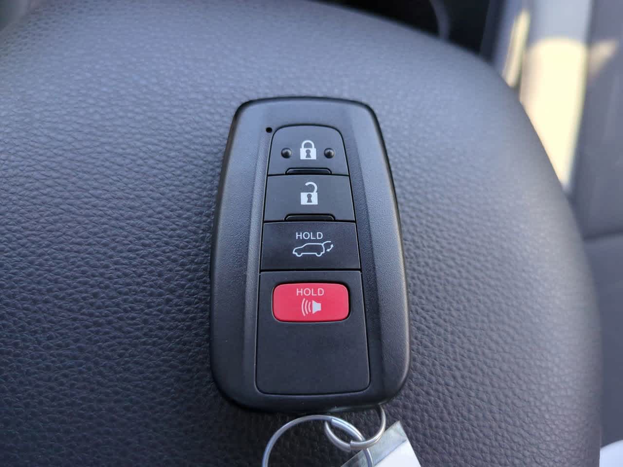 Thumbnail: 2025 Toyota RAV4 - 27