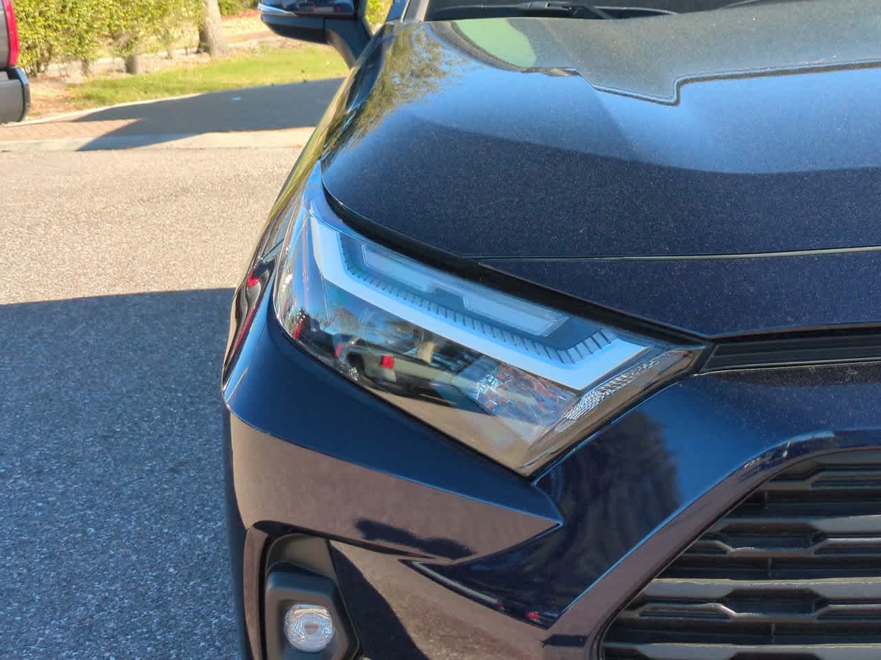 Thumbnail: 2023 Toyota RAV4 - 10