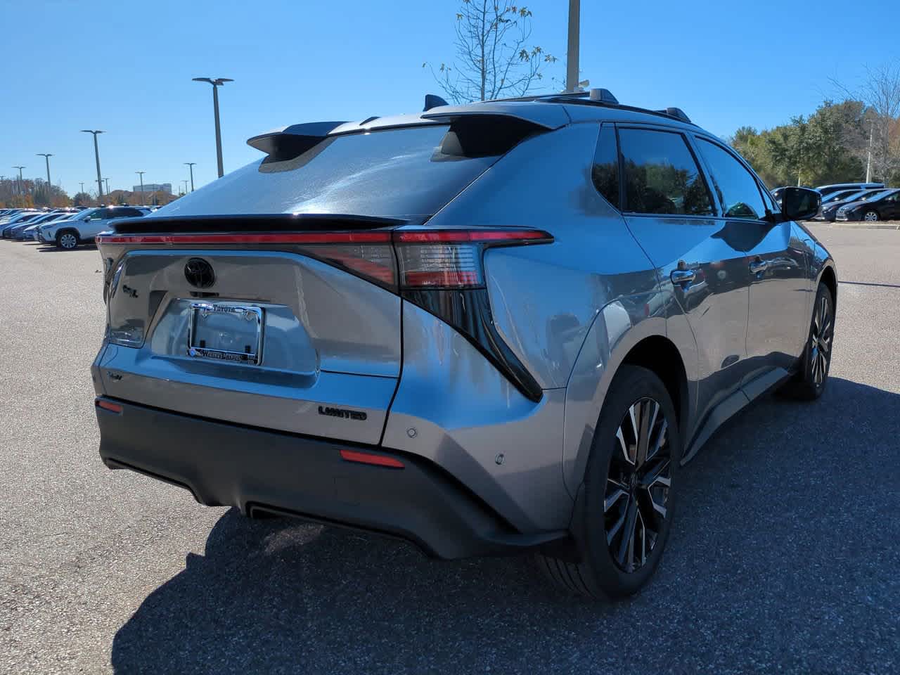 Thumbnail: 2026 Toyota bZ - 6