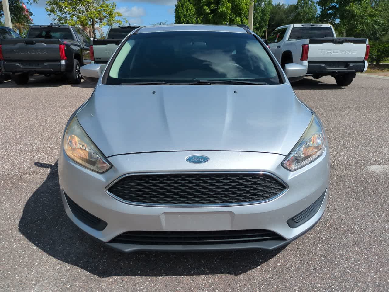 Thumbnail: 2018 Ford Focus - 9