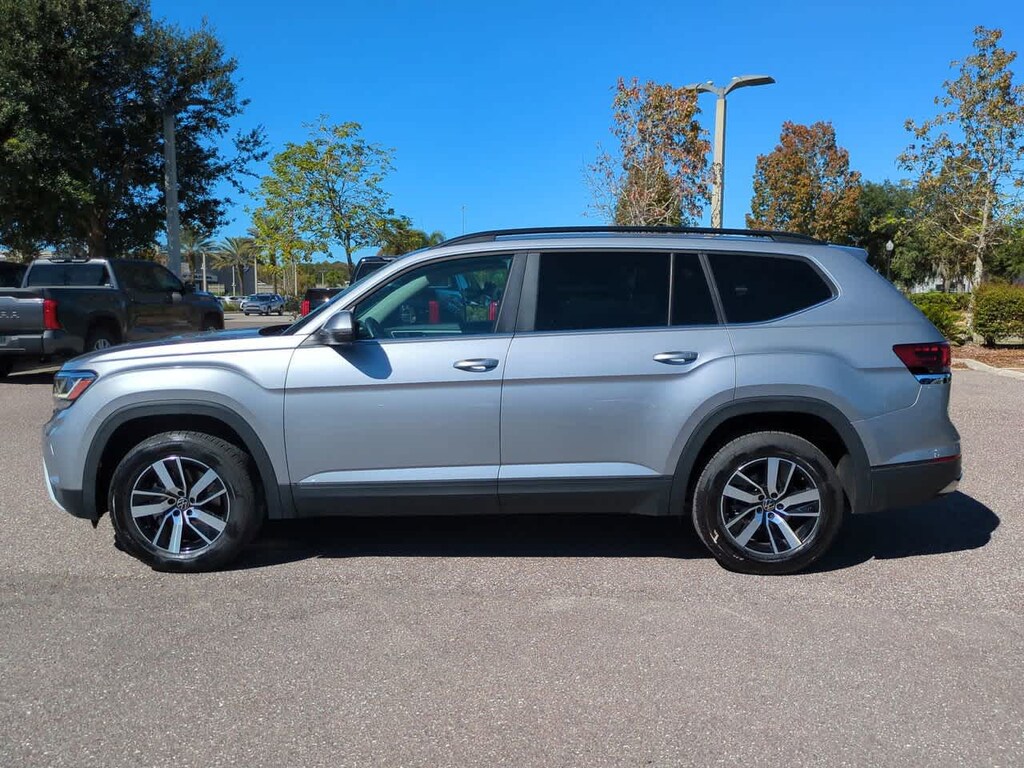 Used 2022 Volkswagen Atlas 2.0T SE SUV