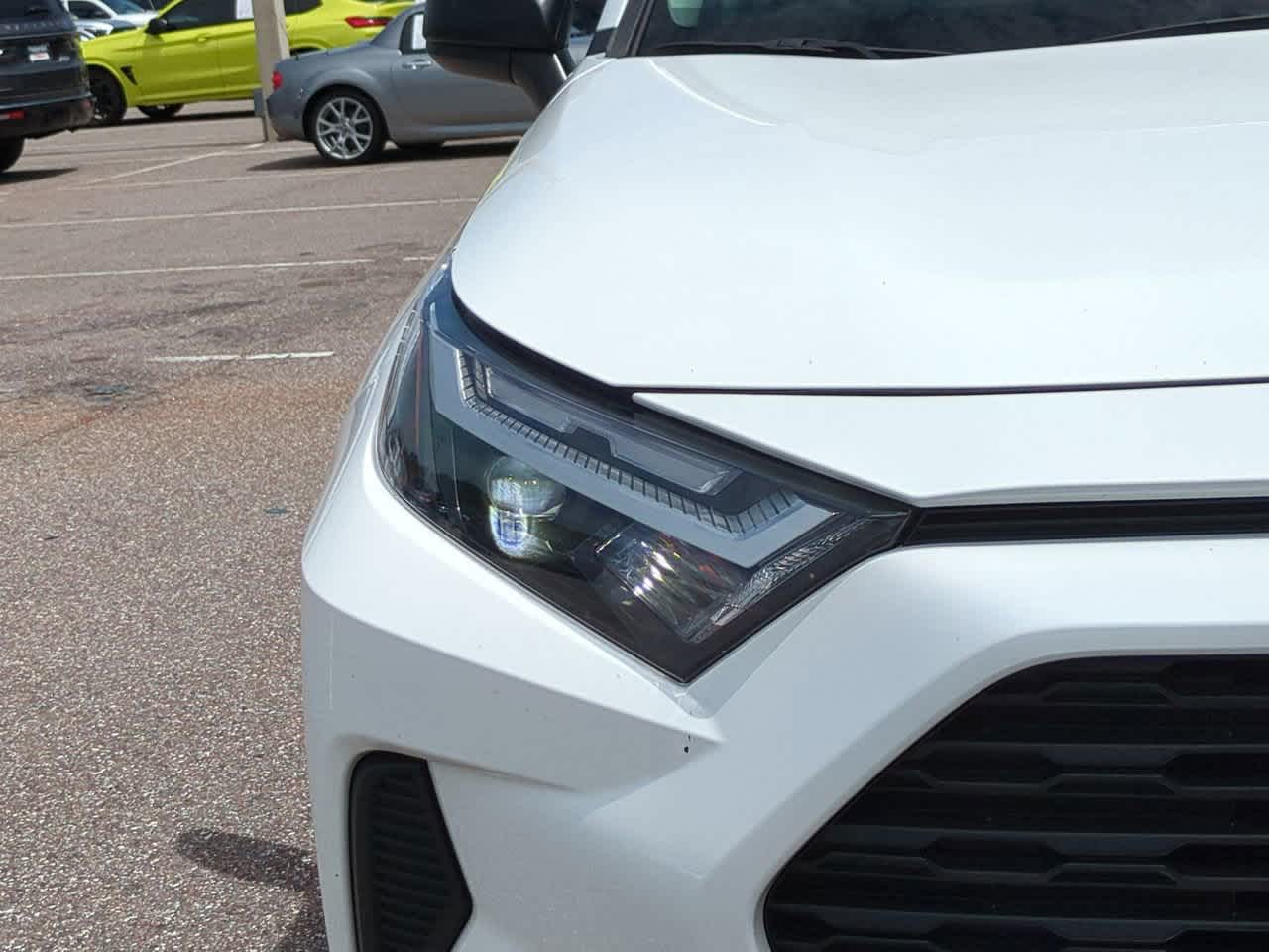 Thumbnail: 2024 Toyota RAV4 - 10