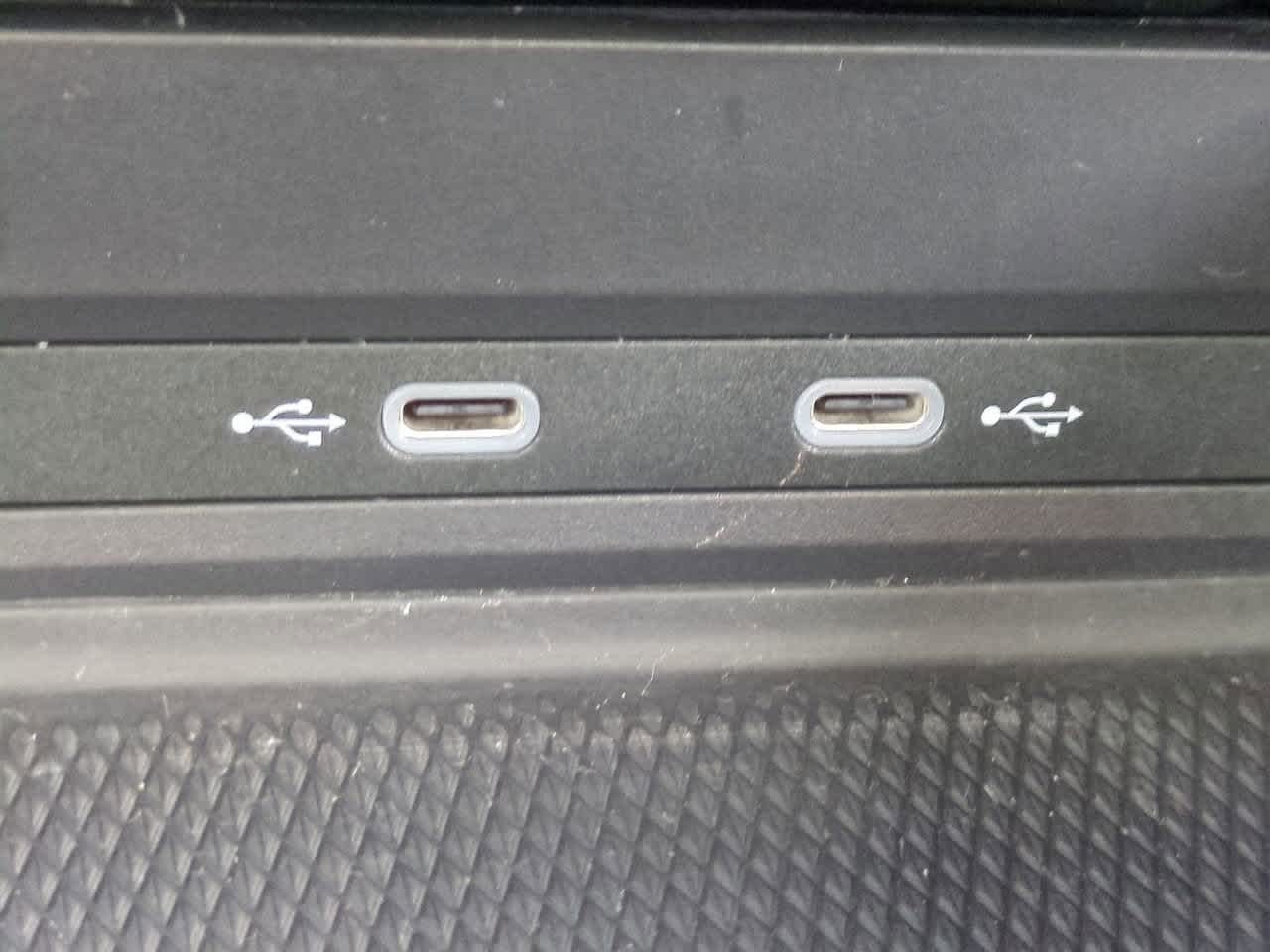 Thumbnail: 2024 Volkswagen Atlas - 21