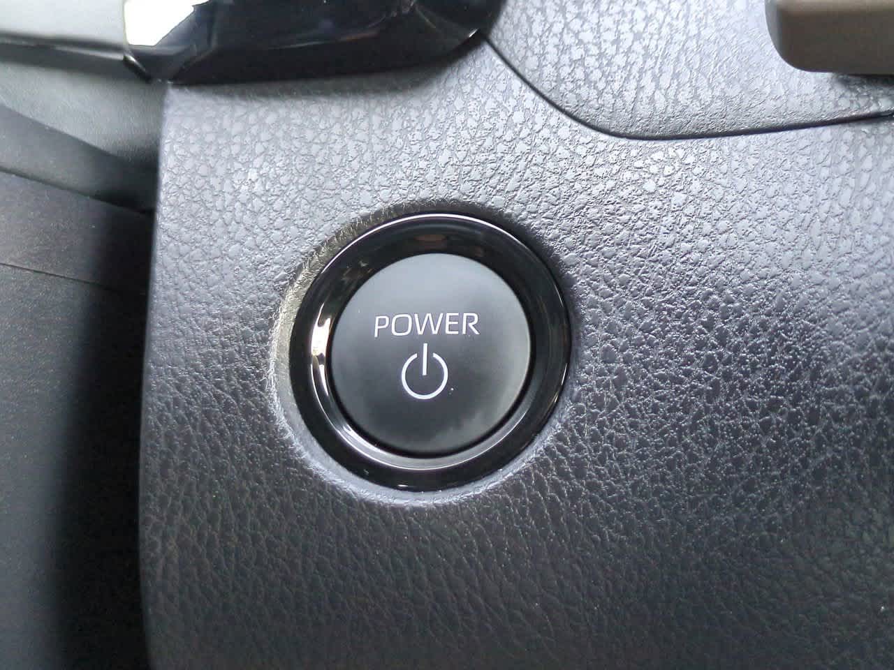 Thumbnail: 2025 Toyota Camry - 24