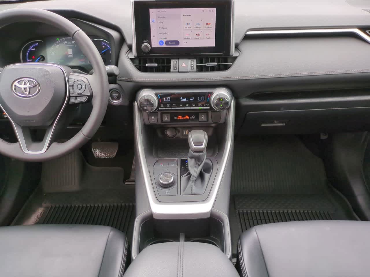 Thumbnail: 2023 Toyota RAV4 - 18