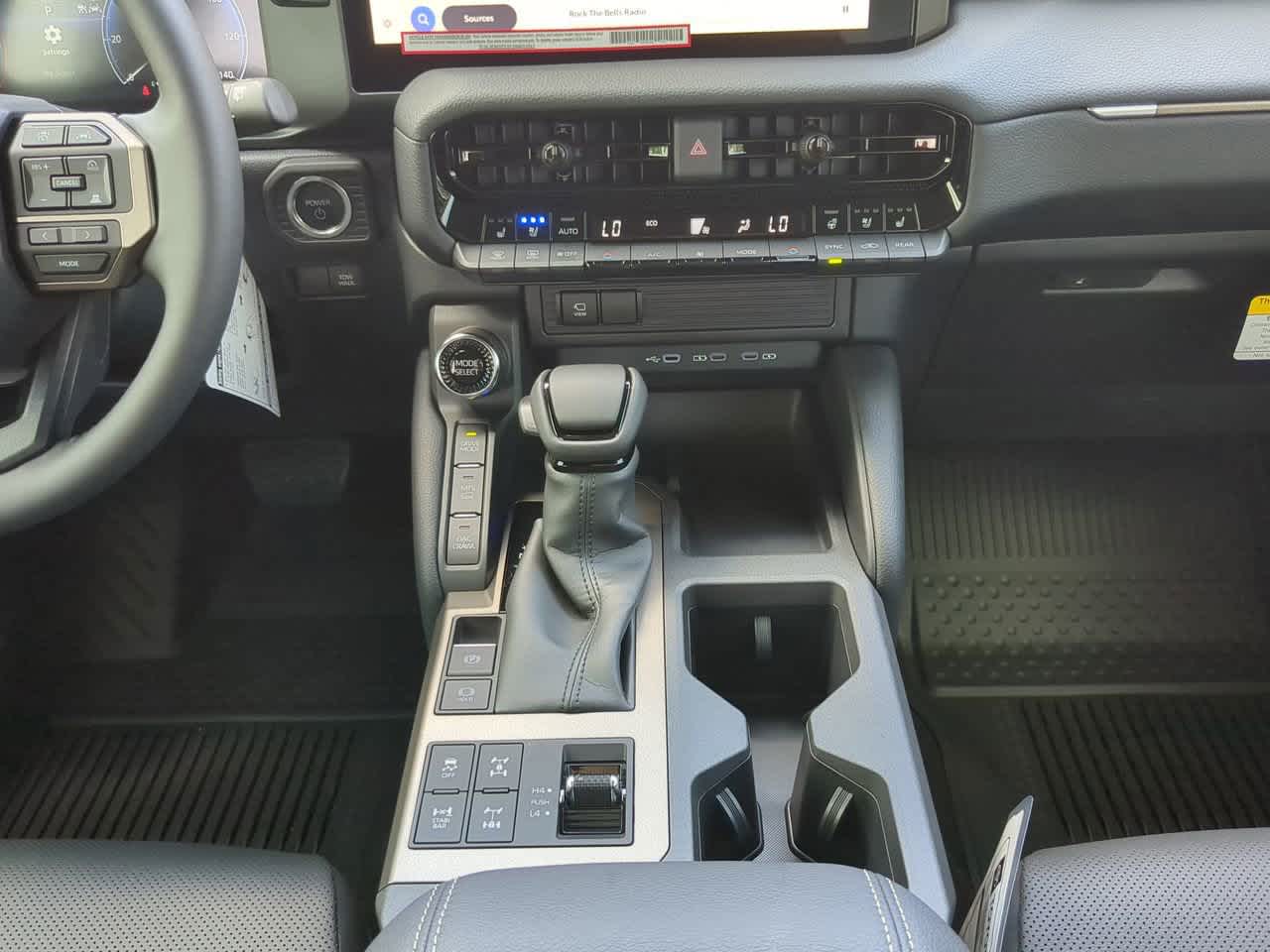 Thumbnail: 2025 Toyota Land Cruiser - 18