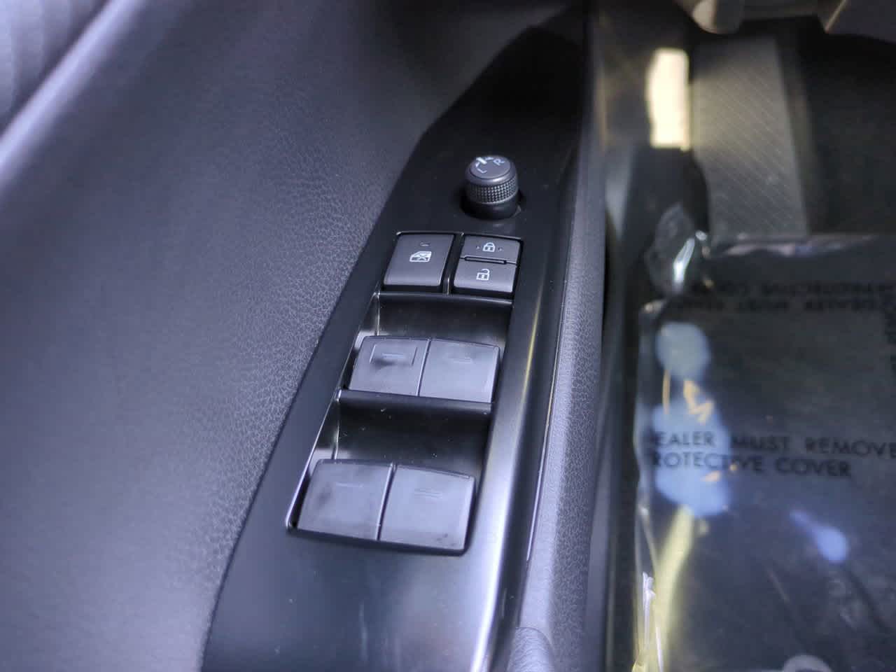 Thumbnail: 2025 Toyota Camry - 22