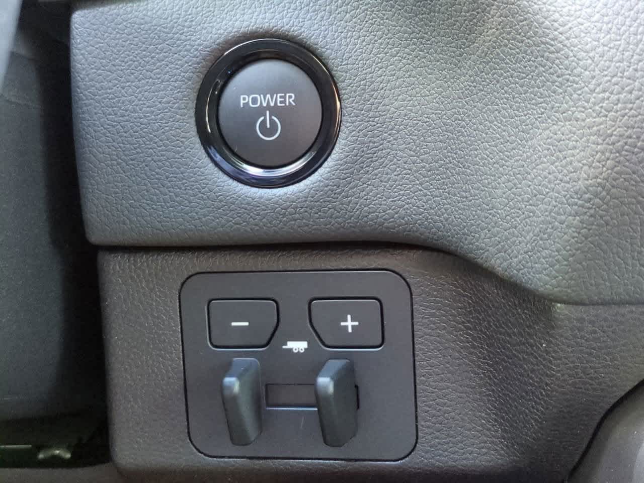 Thumbnail: 2026 Toyota Tundra - 27