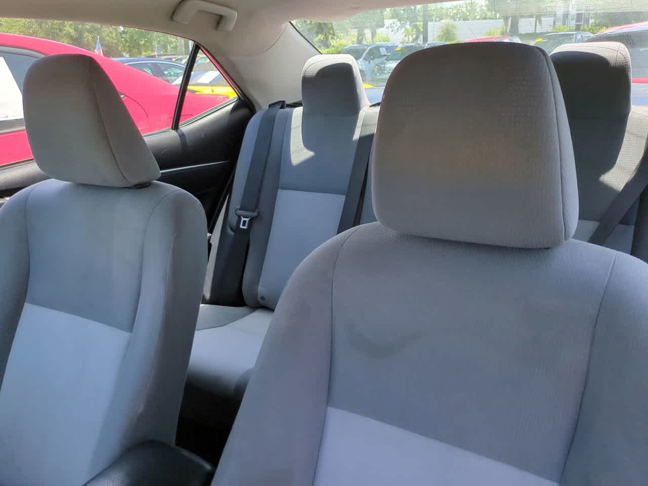 Thumbnail: 2014 Toyota Corolla - 8