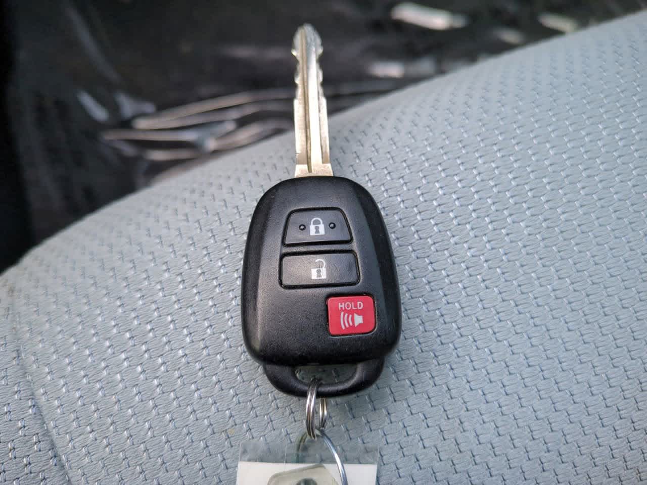 Thumbnail: 2014 Toyota Prius c - 23