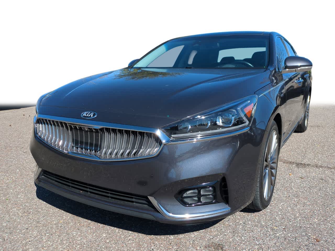 Thumbnail: 2019 Kia Cadenza - 1