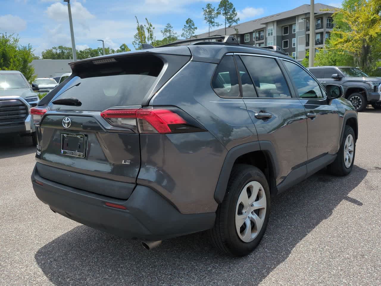 Thumbnail: 2021 Toyota RAV4 - 6
