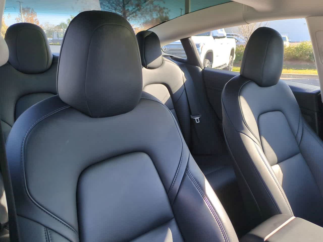 Thumbnail: 2022 Tesla Model 3 - 6