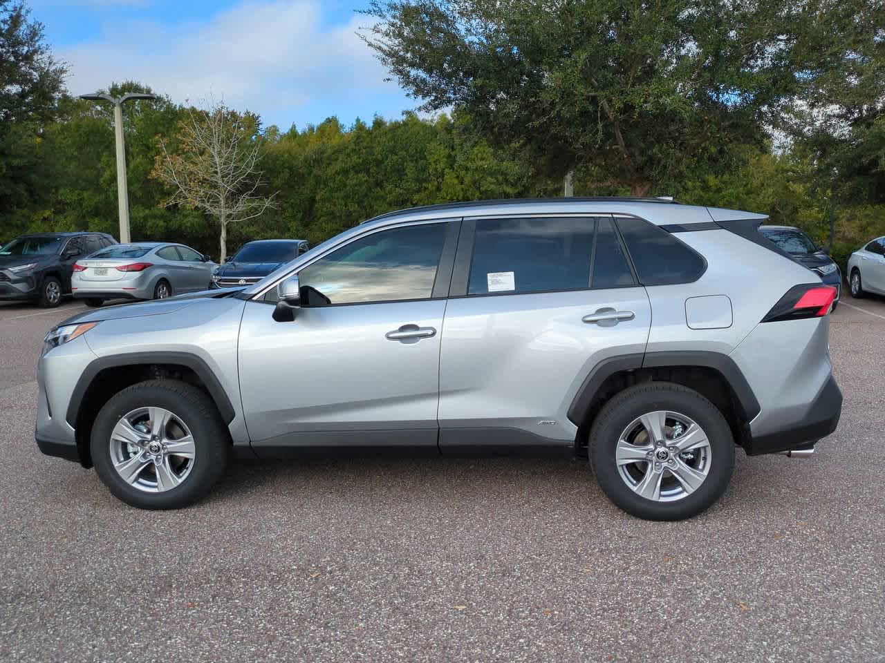 Thumbnail: 2025 Toyota RAV4 - 3