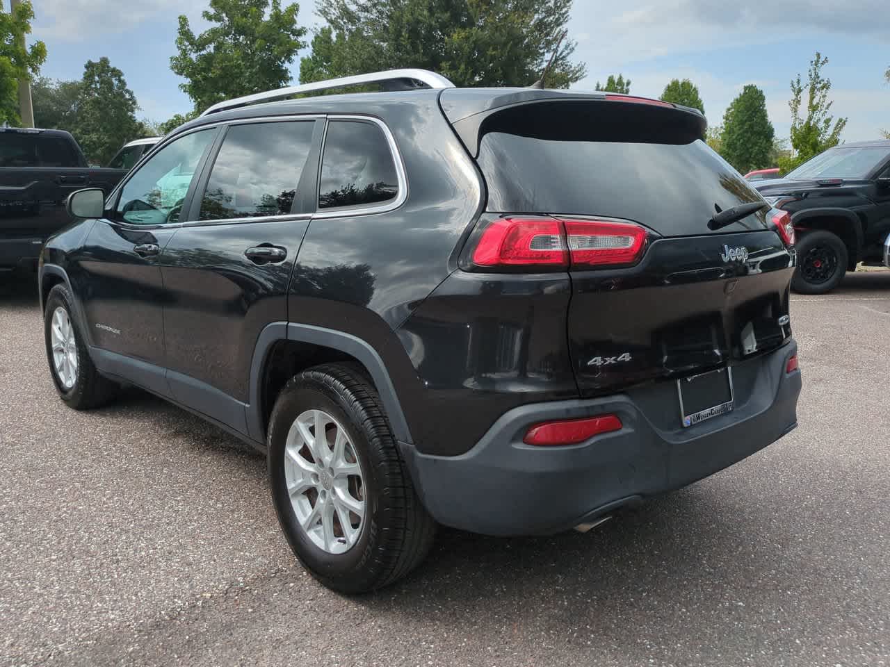 Thumbnail: 2015 Jeep Cherokee - 4